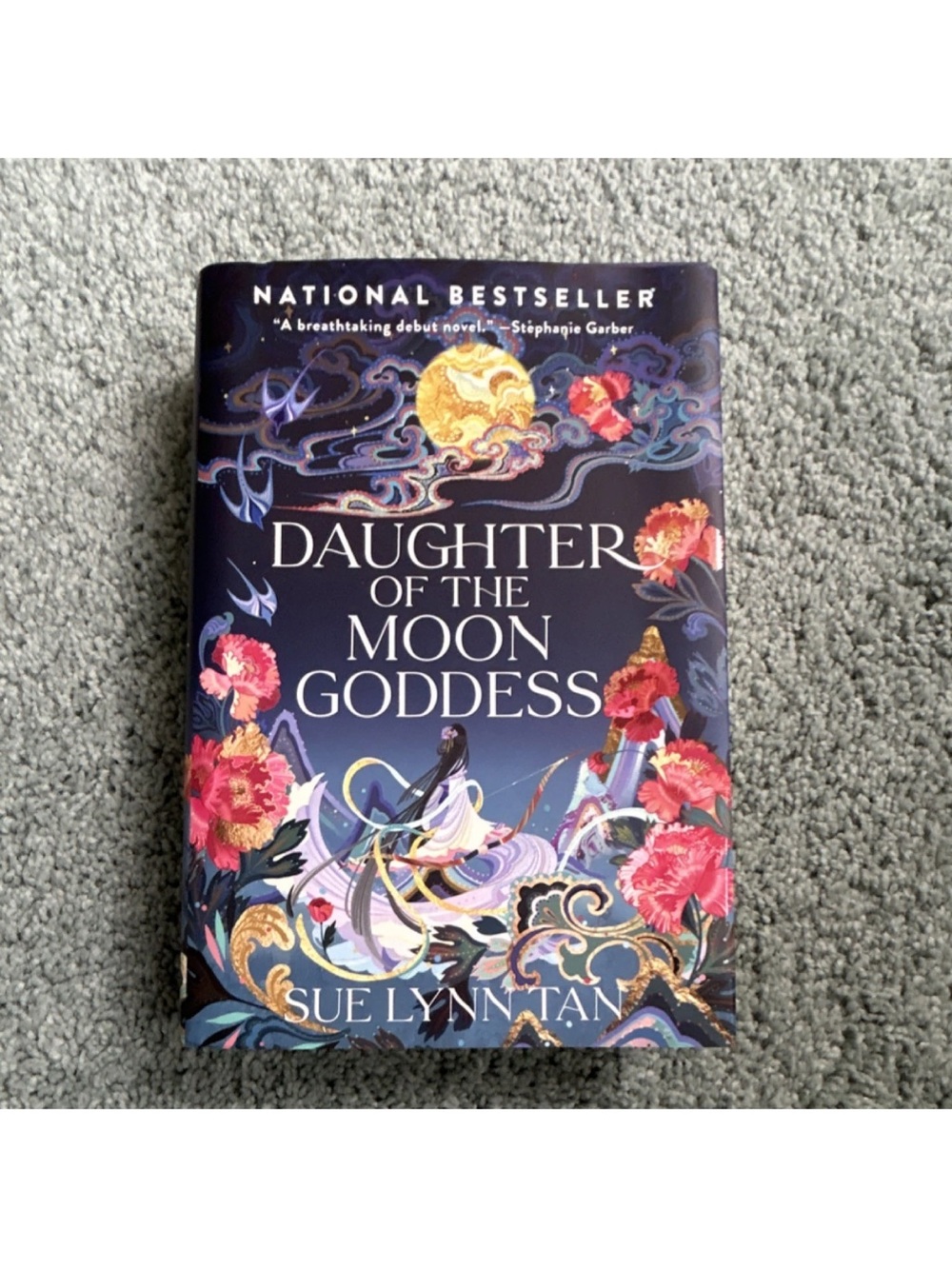Daughter of the Moon Goddess Sue Lynn Tan